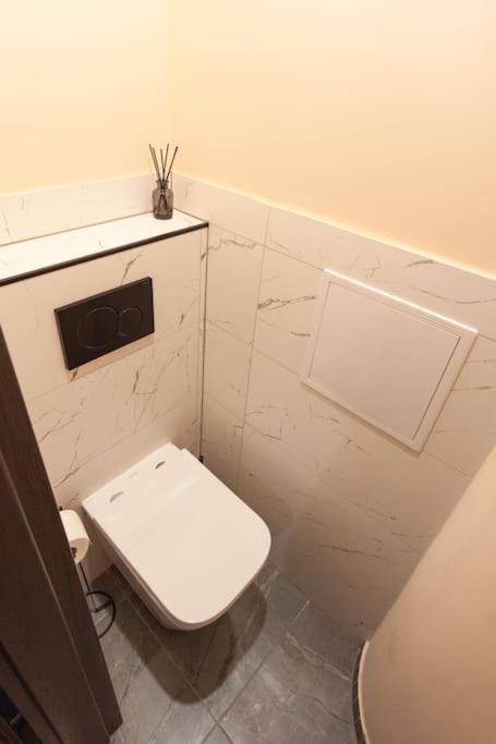 Vysoka Apartman Emf/Stp Bratislava Dış mekan fotoğraf