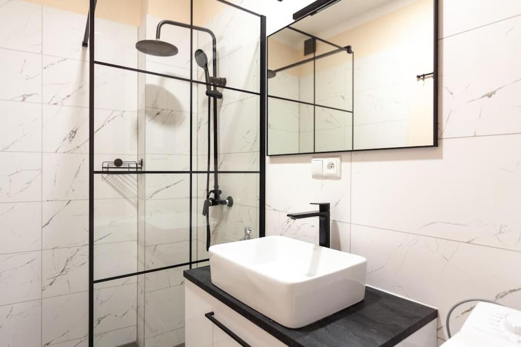 Vysoka Apartman Emf/Stp Bratislava Dış mekan fotoğraf